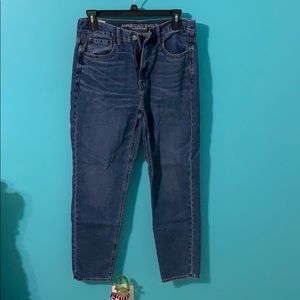 American Eagle mom jeans